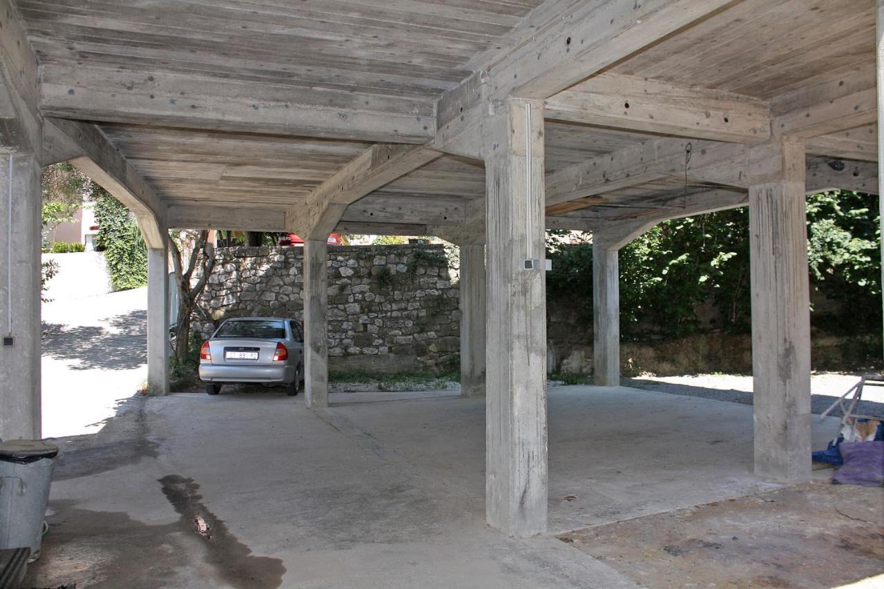 Studio Palit 3195C Kültér fotó